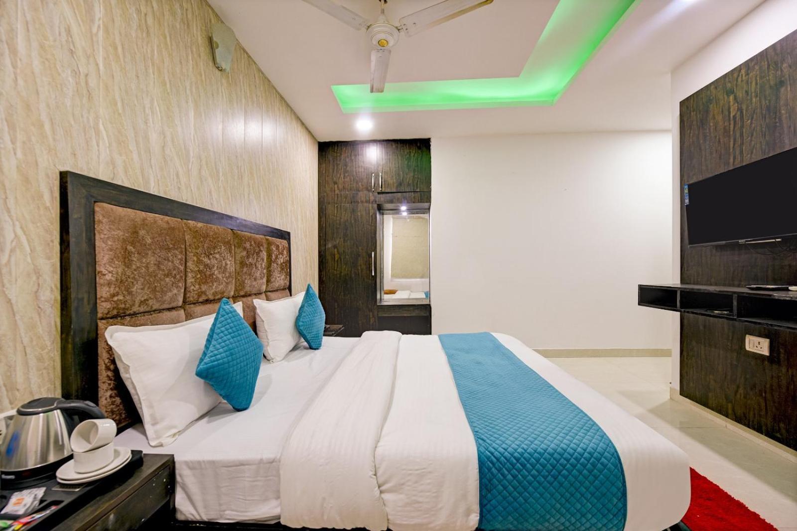 The Glory Suites Near Igi Airport Νέο Δελχί Εξωτερικό φωτογραφία